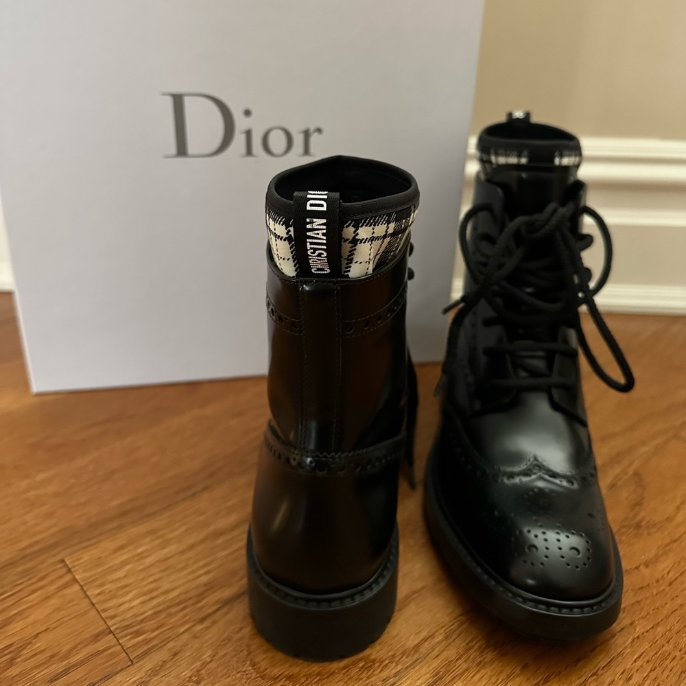CHRISTIAN DIOR black boots - Picture 13 of 16
